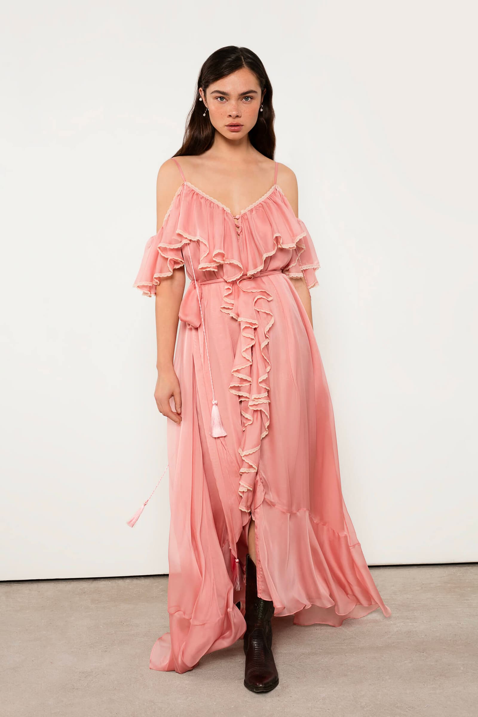 Maxi chiffon loose cut dress with ruffles